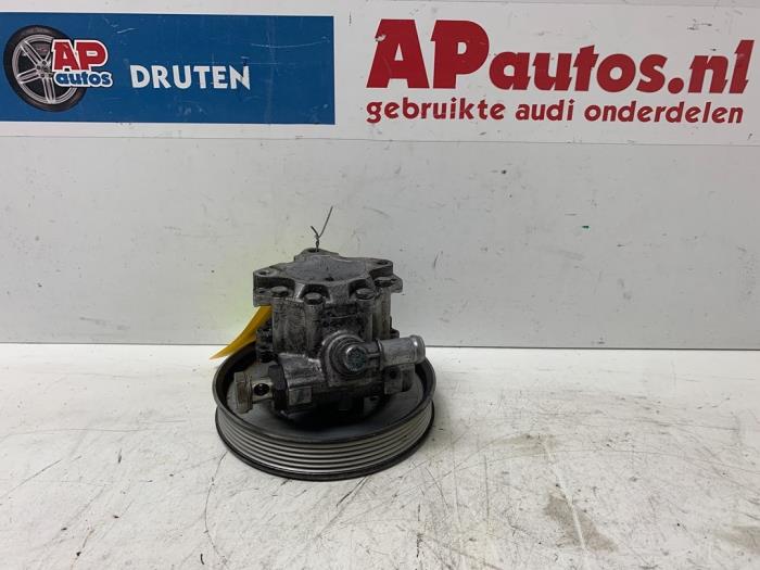 Gebruikte Pomp Servo Audi A4 Cabrio (B7) 2.4 V6 30V Prijs € 74,99 Margeregeling aangeboden door AP Auto's