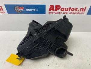 Gebruikte Luchtfilterhuis Audi A4 Avant (B8) 1.8 TFSI 16V Prijs € 29,99 Margeregeling aangeboden door AP Auto's