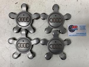 Gebruikte Naafkapje Audi A3 (8V1/8VK) 1.6 TDI 16V Prijs € 29,99 Margeregeling aangeboden door AP Auto's