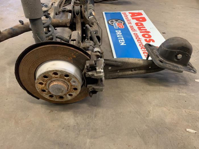 Subframe van een Audi A3 Sportback (8VA/8VF) 1.4 TFSI 16V 2013