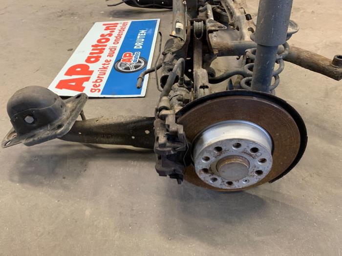 Subframe van een Audi A3 Sportback (8VA/8VF) 1.4 TFSI 16V 2013