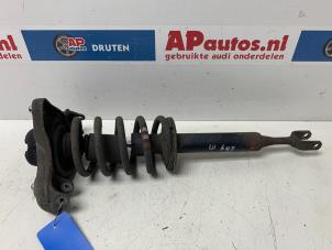 Gebruikte Mac Phersonpoot links-voor Audi A4 (B6) 2.4 V6 30V Prijs € 29,99 Margeregeling aangeboden door AP Auto's