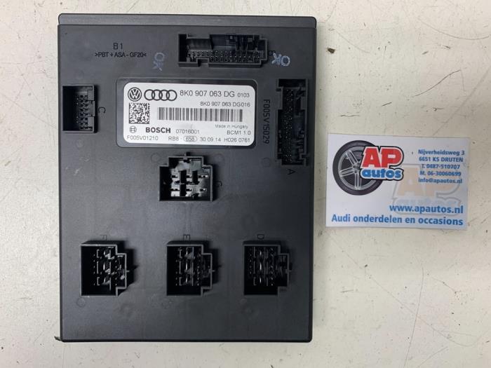 Computer Body Control van een Audi A4 Avant (B8) 2.0 TDI 16V 2014