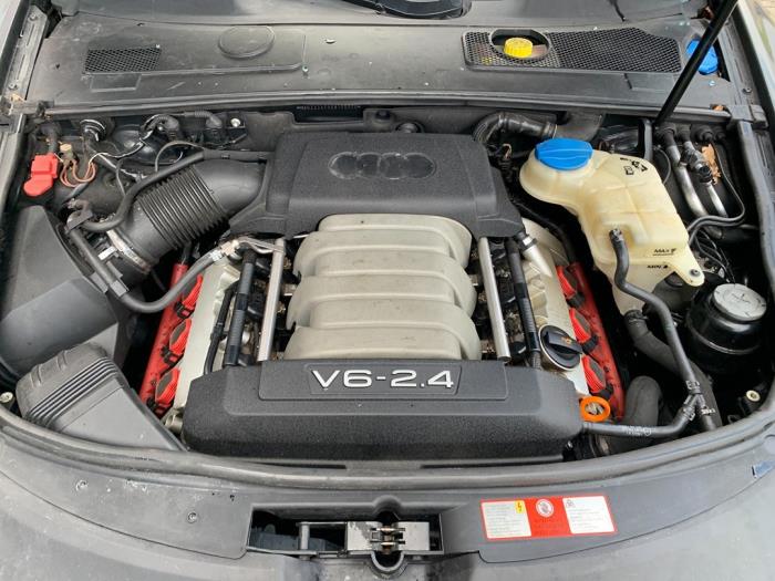 Gebruikte Motor Audi A6 Avant (C6) 2.4 V6 24V Prijs € 1.149,99 Margeregeling aangeboden door AP Auto's