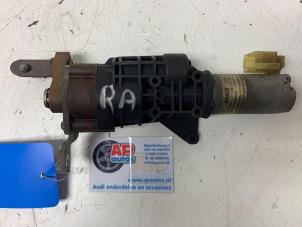 Gebruikte Achterklep motor Audi A4 Avant (B9) 2.0 35 TDI Mild hybrid 16V Prijs € 44,99 Margeregeling aangeboden door AP Auto's