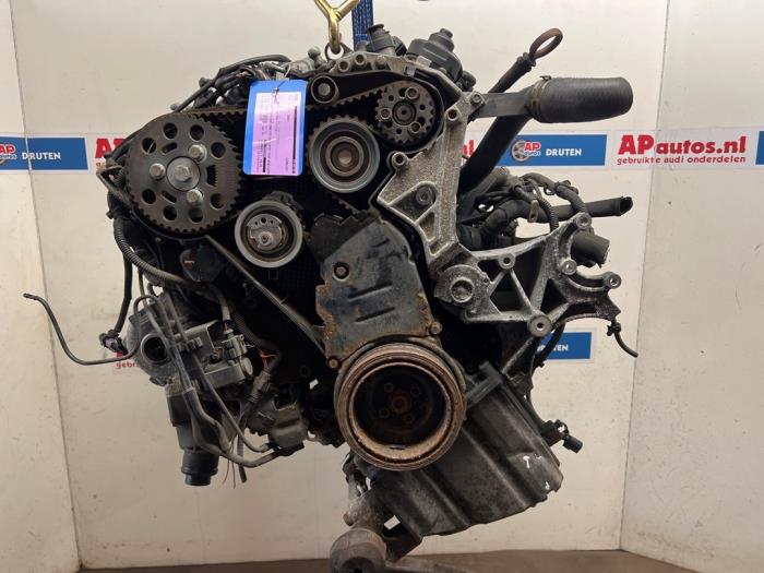 Gebruikte Motor Audi A4 (B8) 2.0 TDI 16V Prijs € 999,99 Margeregeling aangeboden door AP Auto's