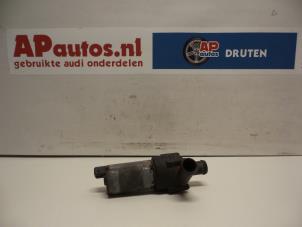 Gebruikte Extra waterpomp Audi TT (8N3) 1.8 20V Turbo Quattro Prijs € 24,99 Margeregeling aangeboden door AP Autos