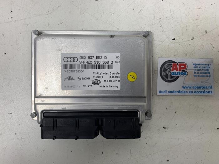 Gebruikte Luchtvering module Audi A8 (D3) 4.2 V8 40V Quattro Prijs € 49,99 Margeregeling aangeboden door AP Auto's