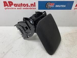 Gebruikte Armsteun Audi A4 (B8) 1.8 TFSI 16V Prijs € 29,99 Margeregeling aangeboden door AP Auto's