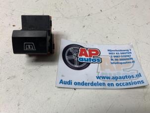 Gebruikte Schakelaar Audi TT Roadster (8J9) 2.0 TFSI 16V Prijs € 19,99 Margeregeling aangeboden door AP Auto's