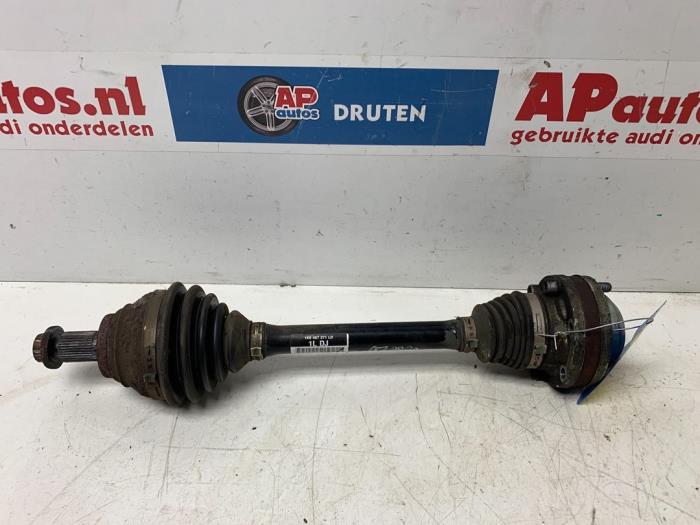Gebruikte Aandrijfas links-voor Audi A3 Sportback (8PA) 1.4 TFSI 16V Prijs € 29,99 Margeregeling aangeboden door AP Auto's