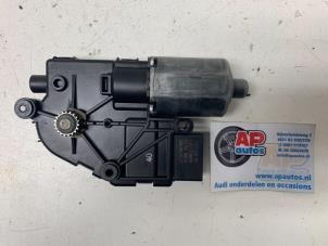 Gebruikte Schuifdak Motor Audi Q5 (8RB) 2.0 TFSI 16V Quattro Prijs € 149,99 Margeregeling aangeboden door AP Auto's