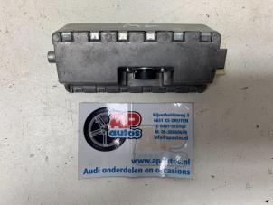 Gebruikte Camera voorzijde Audi A4 (B8) 2.0 TFSI 16V Quattro Prijs € 99,99 Margeregeling aangeboden door AP Auto's