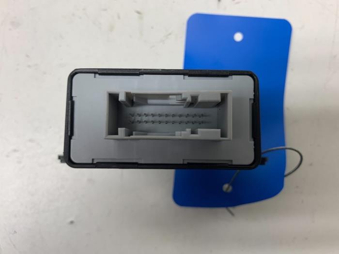 Computer Verlichting van een Audi A4 Avant (B8) 2.0 TFSI 16V 2009