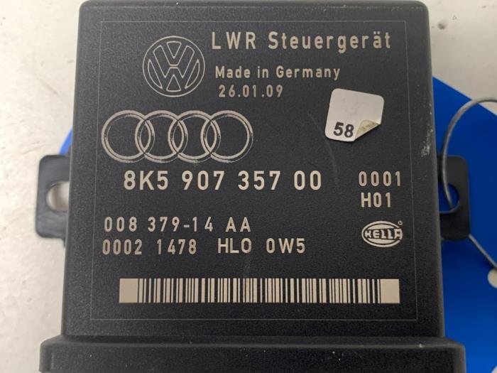 Computer Verlichting van een Audi A4 Avant (B8) 2.0 TFSI 16V 2009