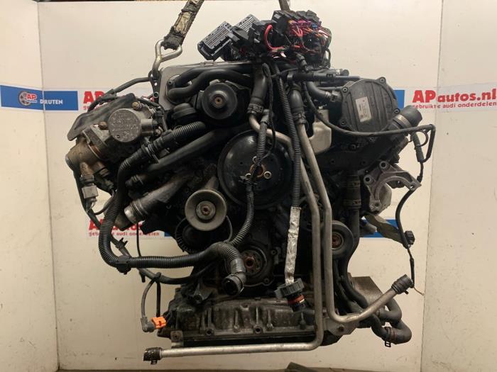 Motor van een Audi S4 Avant (B8) S4 3.0 TFSI V6 24V 2009