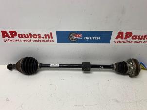 Gebruikte Aandrijfas rechts-voor Audi A3 Sportback (8VA/8VF) 1.4 TFSI ACT Ultra 16V Prijs € 29,99 Margeregeling aangeboden door AP Auto's