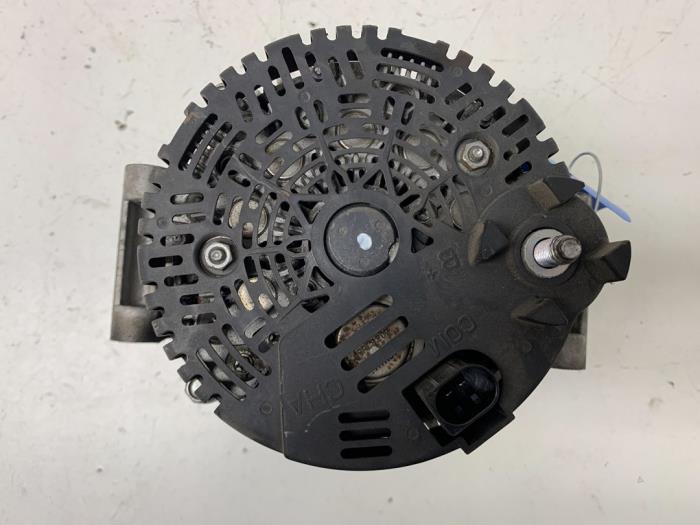Dynamo van een Audi A6 (C7) 2.8 V6 24V FSI 2012