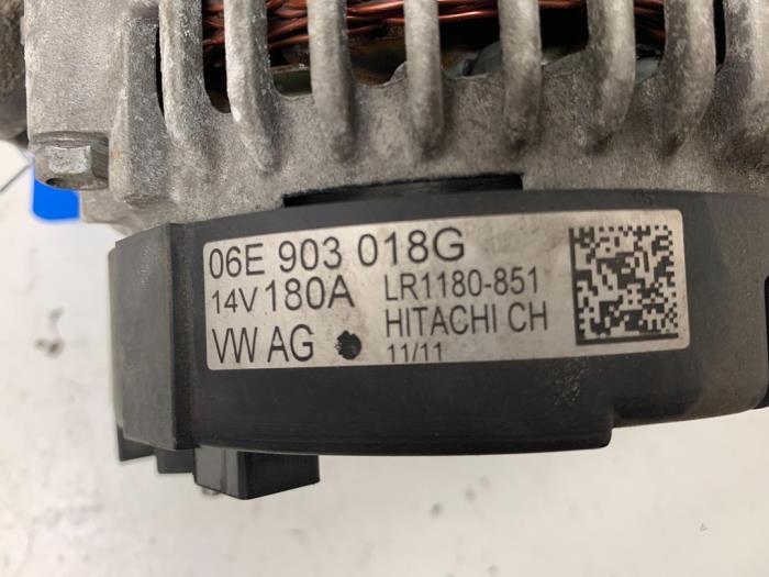 Dynamo van een Audi A6 (C7) 2.8 V6 24V FSI 2012