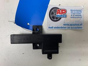 Gebruikte Keyless entry antenne Audi A6 (C7) 2.8 V6 24V FSI Prijs € 9,99 Margeregeling aangeboden door AP Auto's
