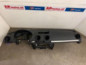 Gebruikte Dashboard Audi A3 Limousine (8VS/8VM) 1.4 TFSI ACT 16V Prijs € 599,99 Margeregeling aangeboden door AP Auto's