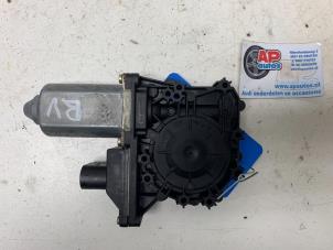 Gebruikte Raammotor Portier Audi TT (8N3) 1.8 20V Turbo Quattro Prijs € 74,99 Margeregeling aangeboden door AP Auto's