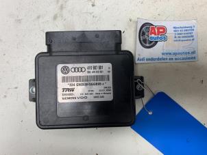 Gebruikte Handrem Computer Audi A6 Avant (C6) 3.2 V6 24V FSI Quattro Prijs € 64,99 Margeregeling aangeboden door AP Auto's