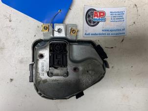 Gebruikte Stuurkolom module Audi A6 Avant (C6) 3.2 V6 24V FSI Quattro Prijs € 249,99 Margeregeling aangeboden door AP Auto's