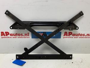 Gebruikte Subframe Audi A5 (8T3) 1.8 TFSI 16V Prijs € 29,99 Margeregeling aangeboden door AP Auto's