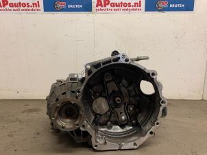 Gebruikte Versnellingsbak Volkswagen T-Roc I 1.5 TSI 16V Prijs € 749,99 Margeregeling aangeboden door AP Auto's