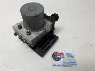 Gebruikte ABS Pomp Audi A4 Avant (B8) 1.8 TFSI 16V Prijs € 149,99 Margeregeling aangeboden door AP Auto's