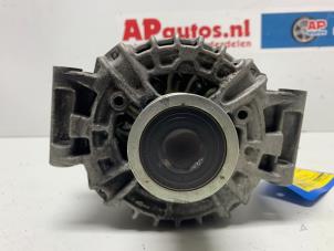 Dynamo van een Audi A4 Avant (B8) 1.8 TFSI 16V 2013