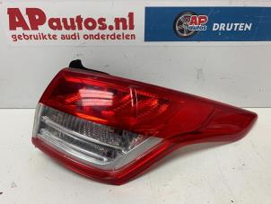 Gebruikte Achterlicht rechts Ford Kuga II (DM2) 1.5 EcoBoost 16V 150 Prijs € 149,99 Margeregeling aangeboden door AP Auto's