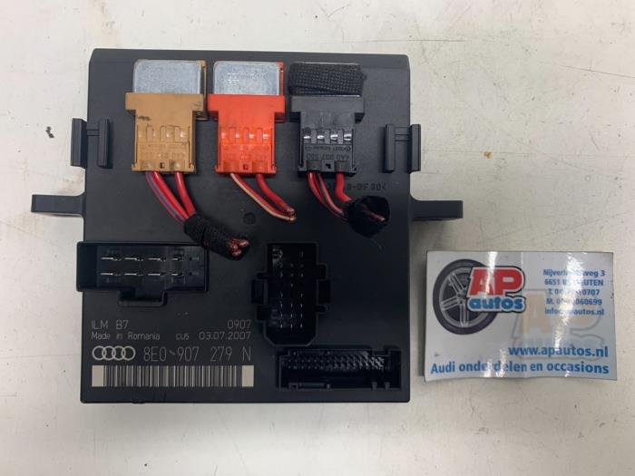 Gebruikte Bodycontrol Module Audi A4 Cabrio (B7) 2.0 TFSI 20V Prijs € 49,99 Margeregeling aangeboden door AP Auto's