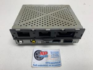 Gebruikte Radio module Audi A6 (C6) 2.0 T FSI 16V Prijs € 99,99 Margeregeling aangeboden door AP Auto's