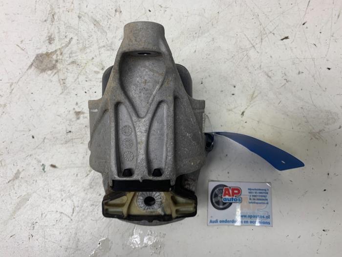 Gebruikte Motorrubber Audi A4 Avant (B9) 2.0 TDI 16V Prijs € 89,99 Margeregeling aangeboden door AP Auto's