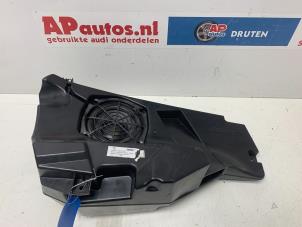 Gebruikte Subwoofer Audi TT (8J3) 2.0 TFSI 16V Prijs € 49,99 Margeregeling aangeboden door AP Auto's