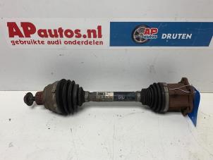 Gebruikte Cardanas rechts-voor (VWA) Audi A4 Avant (B8) 2.0 TFSI 16V Prijs € 29,99 Margeregeling aangeboden door AP Auto's