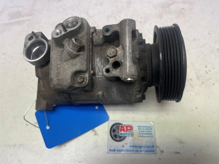 Aircopomp van een Audi A3 Sportback (8PA) 1.4 TFSI 16V 2010