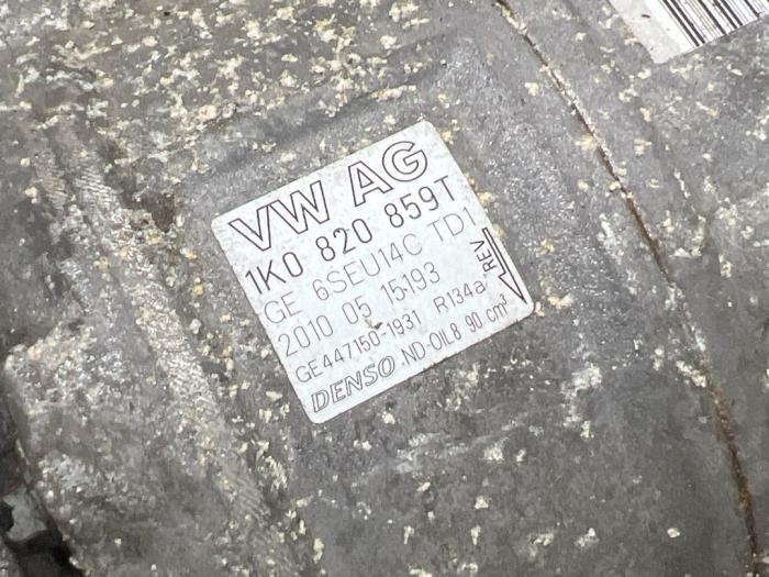 Aircopomp van een Audi A3 Sportback (8PA) 1.4 TFSI 16V 2010