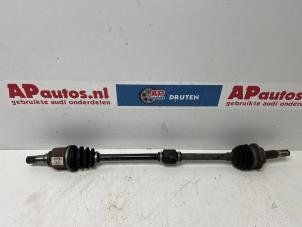 Gebruikte Cardanas rechts-voor (VWA) Opel Karl 1.0 12V Prijs € 44,99 Margeregeling aangeboden door AP Auto's