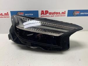 Gebruikte Rechter Koplamp Audi Q4 (F4B) 35 e-tron Prijs € 499,99 Margeregeling aangeboden door AP Auto's