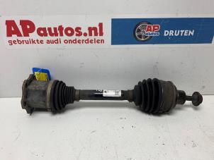Gebruikte Cardanas rechts-voor (VWA) Audi A4 Avant (B9) 2.0 TDI Ultra 16V Prijs € 99,99 Margeregeling aangeboden door AP Auto's