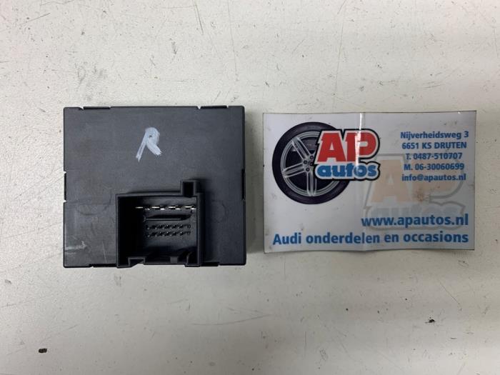 Gebruikte Computer stoel Audi Q5 (8RB) 2.0 TFSI 16V Quattro Prijs € 34,99 Margeregeling aangeboden door AP Auto's