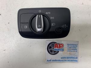 Gebruikte Licht Schakelaar Audi A3 Sportback (8VA/8VF) 1.4 TFSI ACT 16V Prijs € 29,99 Margeregeling aangeboden door AP Auto's