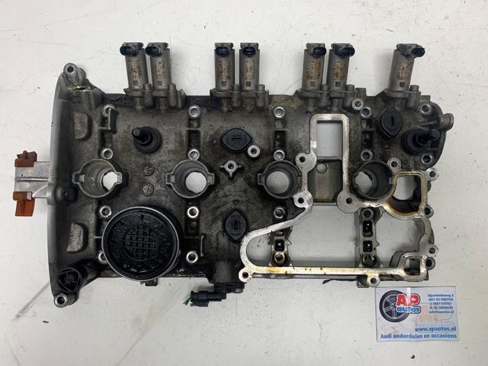 Gebruikte Kleppendeksel Audi A4 Avant (B8) 2.0 TFSI 16V Prijs € 174,99 Margeregeling aangeboden door AP Auto's
