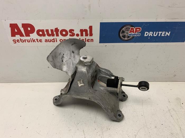 Gebruikte Motorrubber Audi A4 Avant (B9) 2.0 40 TFSI Mild Hybrid 16V Prijs € 24,99 Margeregeling aangeboden door AP Auto's