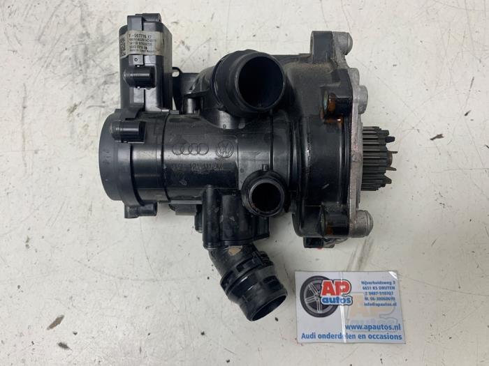 Gebruikte Waterpomp Audi A4 Avant (B8) 1.8 TFSI 16V Prijs € 199,99 Margeregeling aangeboden door AP Auto's