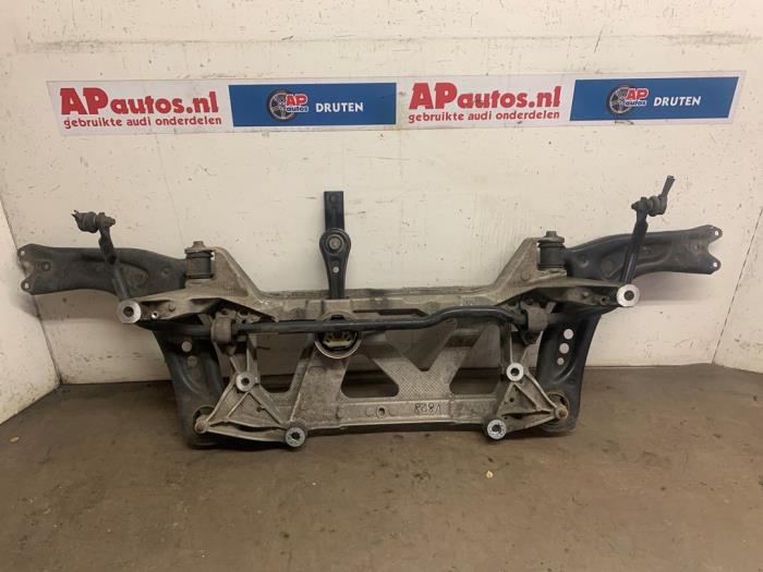 Gebruikte Subframe Audi A3 Sportback (8VA/8VF) 1.6 TDI 16V Prijs € 149,99 Margeregeling aangeboden door AP Auto's
