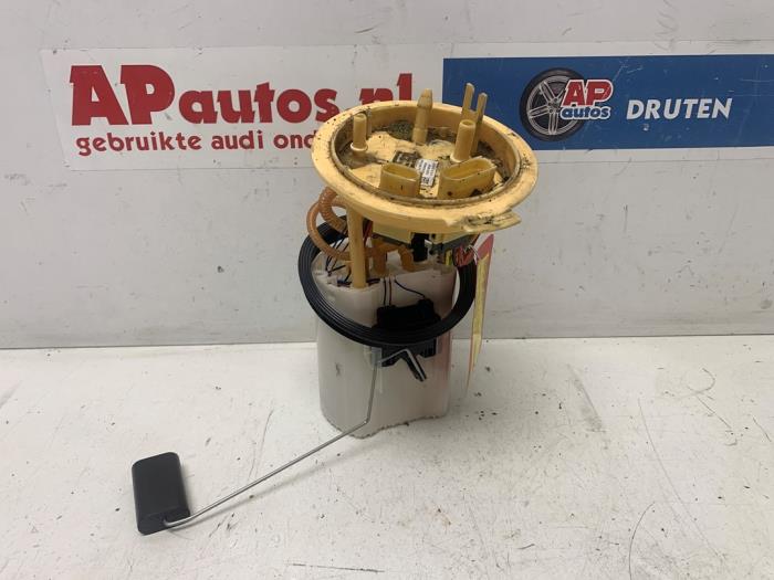 Gebruikte Tank element Pomp Audi A3 Sportback (8VA/8VF) 1.6 TDI 16V Prijs € 34,99 Margeregeling aangeboden door AP Auto's